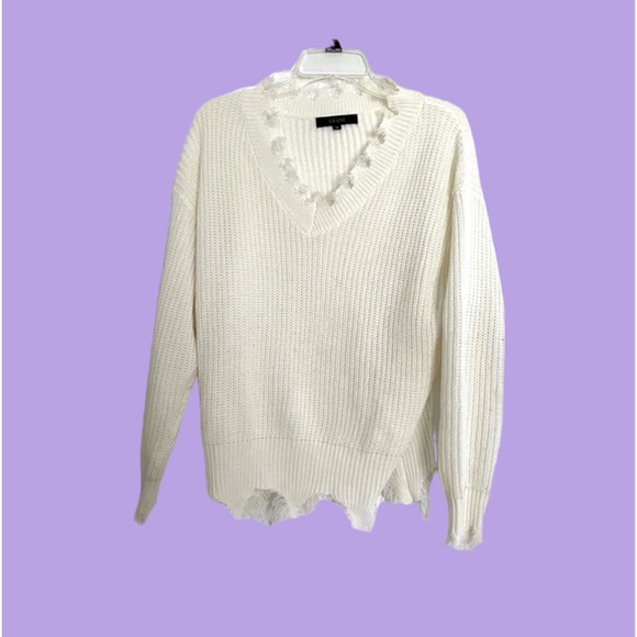 Leani Boutique Pullover Distressed Knit Sweater - Picture 10 of 12
